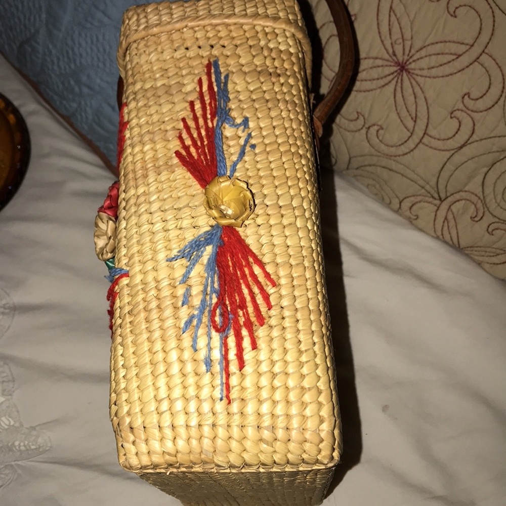 Vtg 1970s Handwoven Boho Straw Floral Handbag - Picture 5 of 14